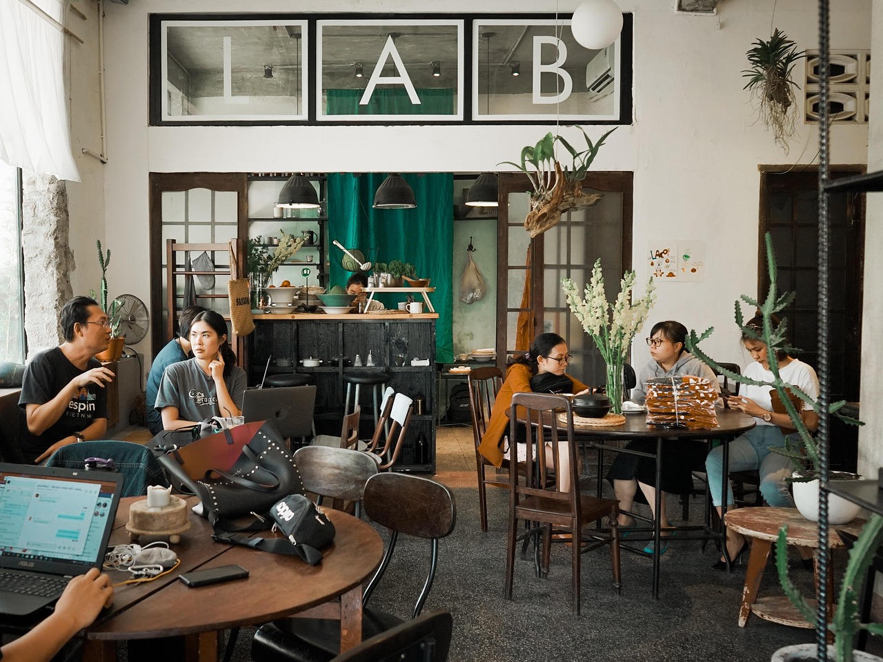 应对零时差威胁：构建实时服务器入侵监测体系