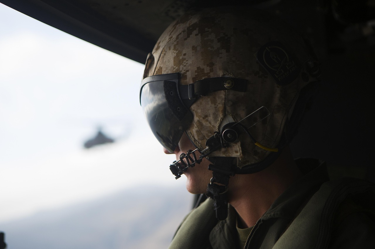 ORIS豪利时红酒双爆珠：看吧影院app详情下载教程