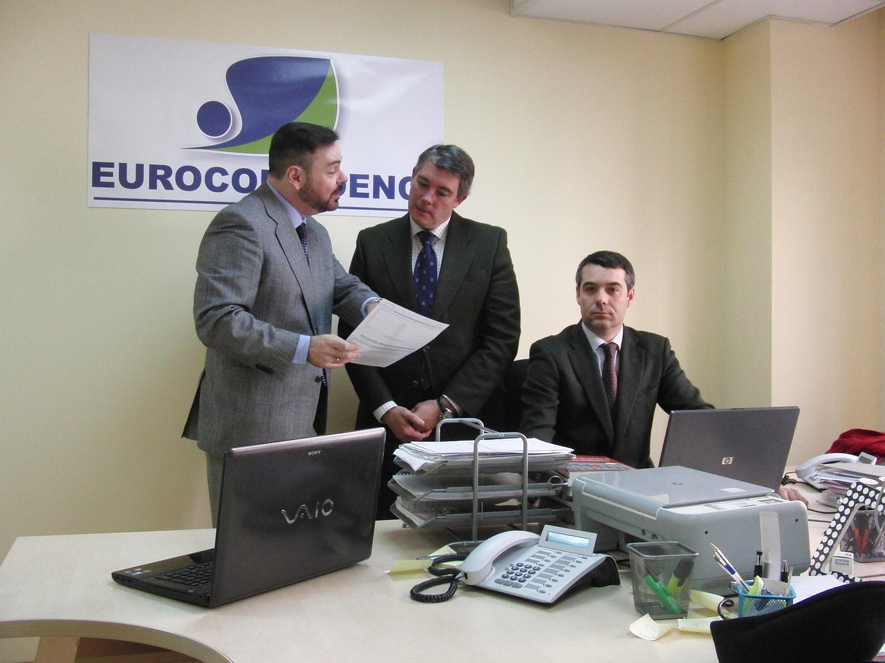 趣约会实名账号：南宁公司注册代理手续