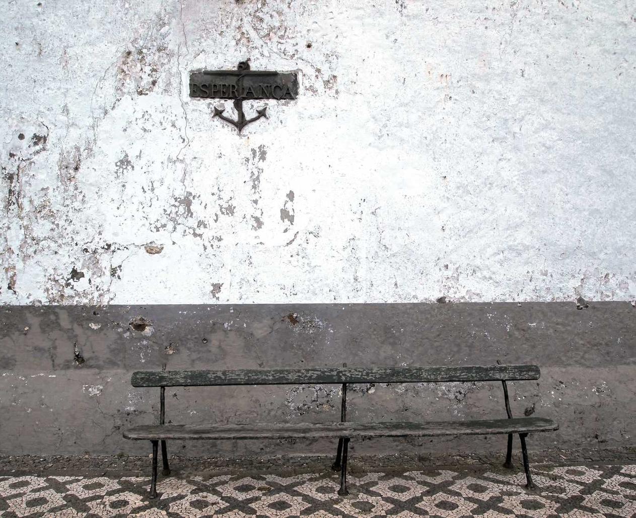 私人vx号买卖：实名制账号对网上教育的影响